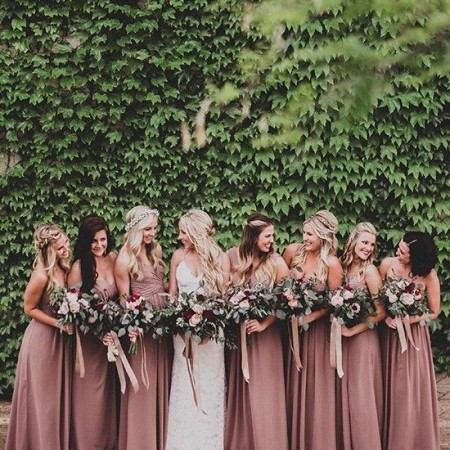 How to be the best bridesmaid image