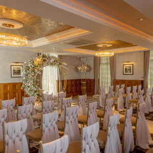 Manorview - The Busby Hotel