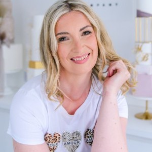 Alison McCabe 
